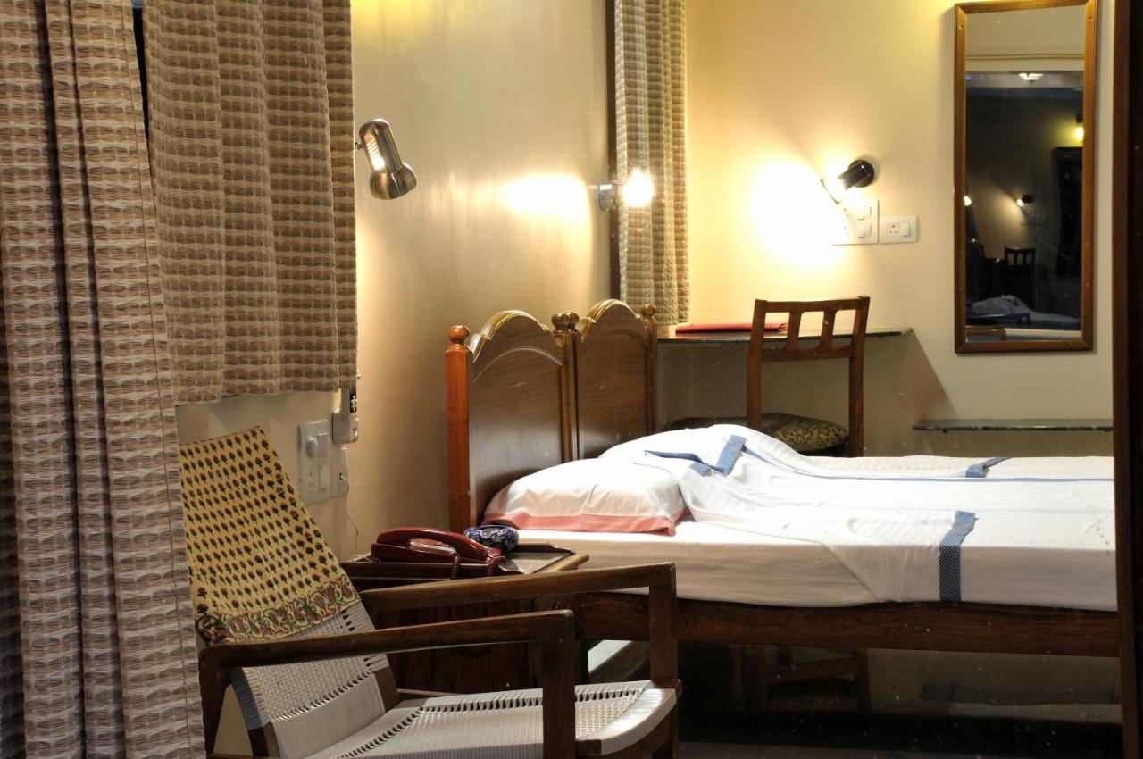 Hotel Jai Niwas Dzsaipur Kültér fotó