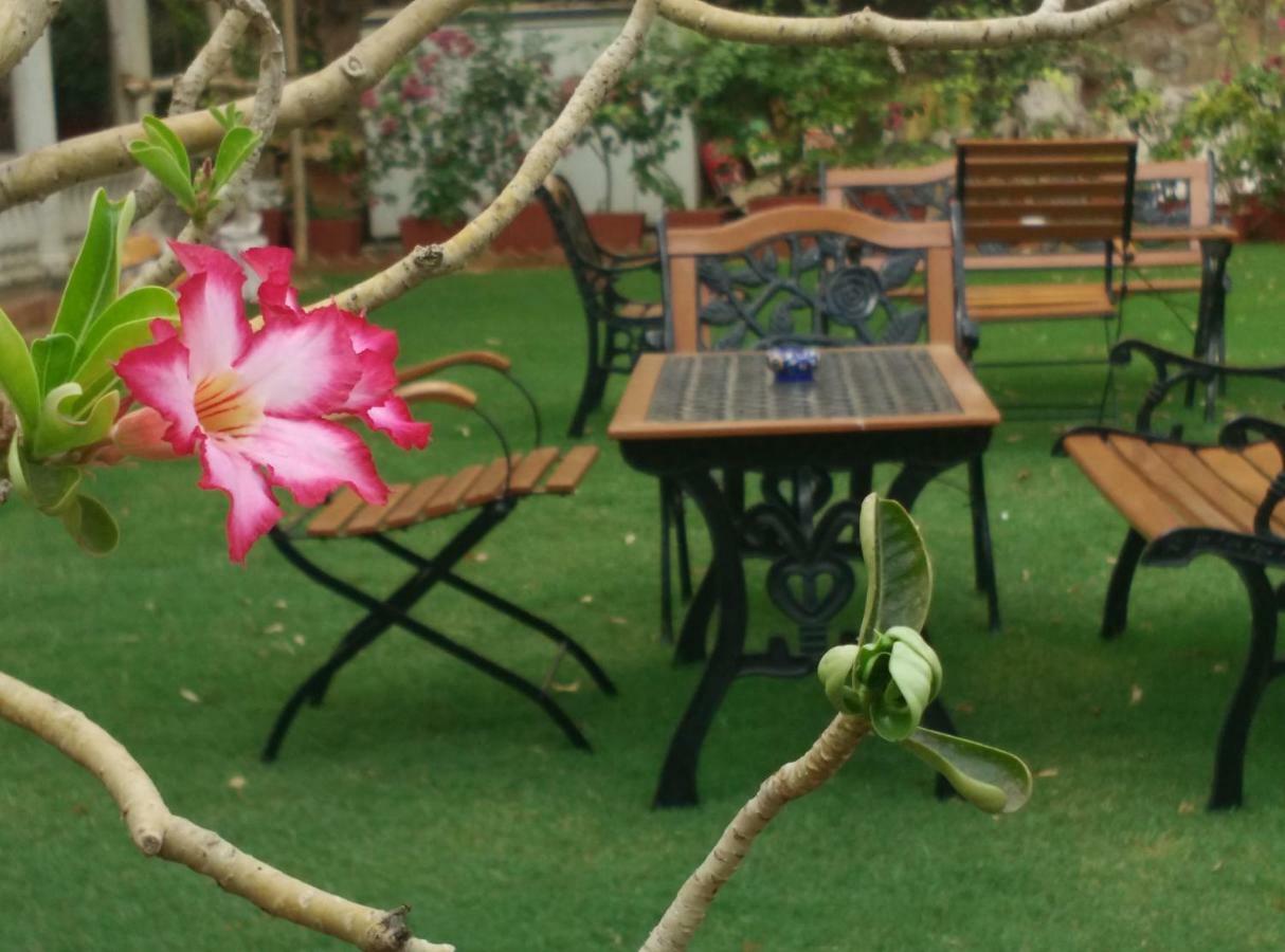 Hotel Jai Niwas Dzsaipur Kültér fotó