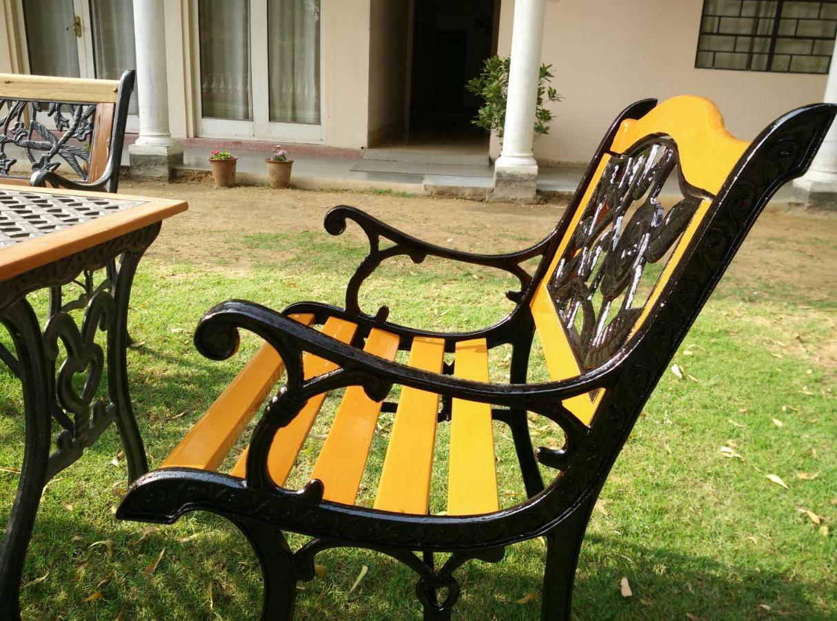 Hotel Jai Niwas Dzsaipur Kültér fotó